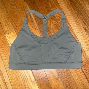 Lululemon Women’s Sports Bra cross-back Army Green Size 10 high support